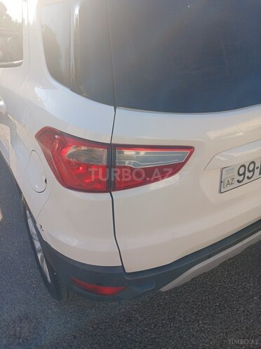 Ford Ecosport-9