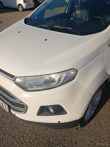 Ford Ecosport-10