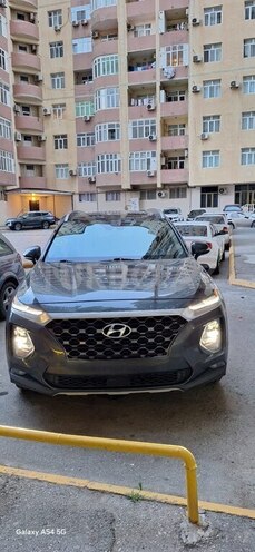 Hyundai Santa Fe-1
