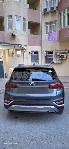 Hyundai Santa Fe-2