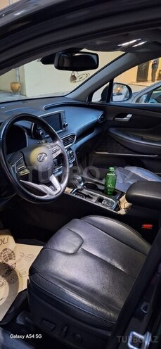 Hyundai Santa Fe-5