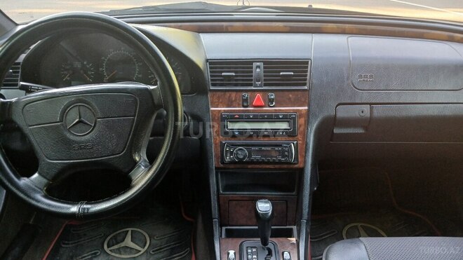 Mercedes C 230-10