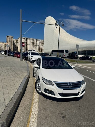 Volkswagen Passat CC-6