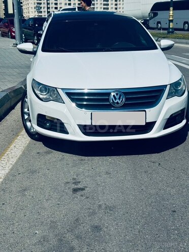 Volkswagen Passat CC-8