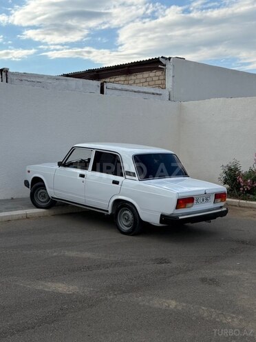 LADA (VAZ) 2107-10
