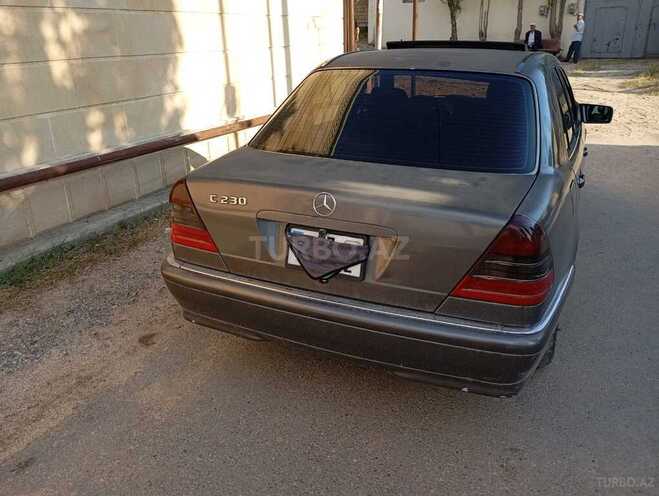 Mercedes C 230-2