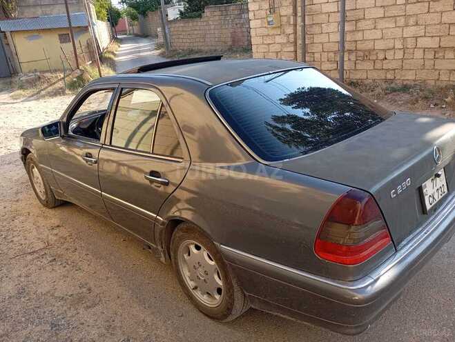 Mercedes C 230-4