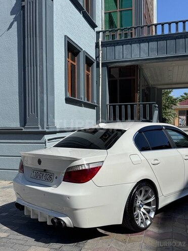 BMW 530-11