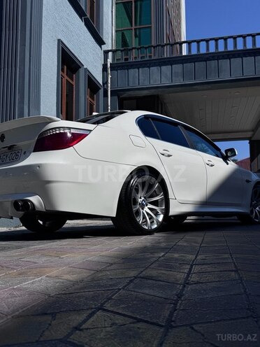 BMW 530-12