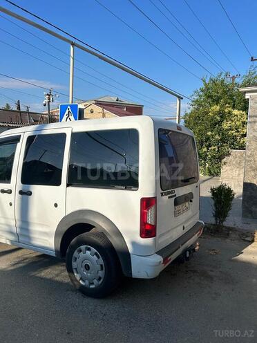 Ford Tourneo Connect-4