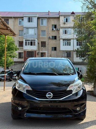 Nissan Note-2