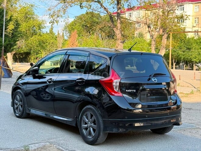 Nissan Note-7