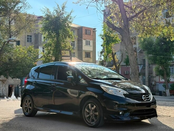 Nissan Note-4
