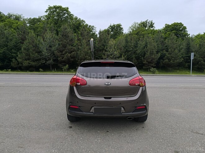 Kia Ceed-6