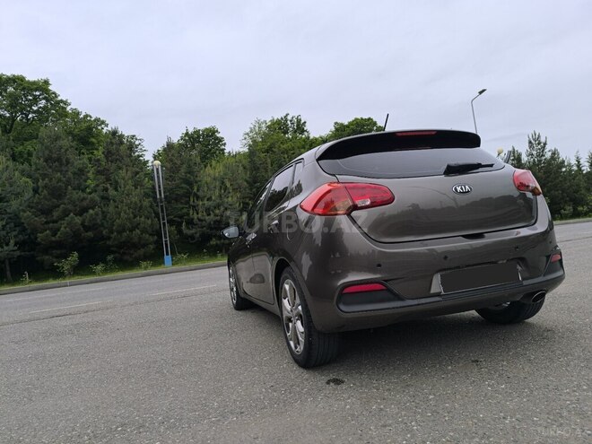 Kia Ceed-10