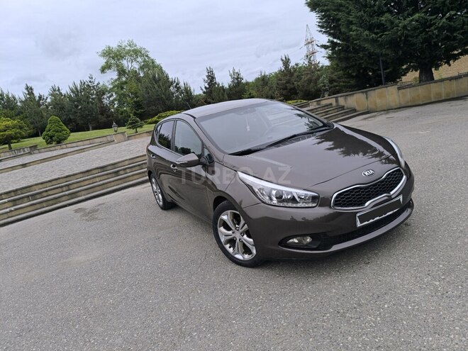 Kia Ceed-20