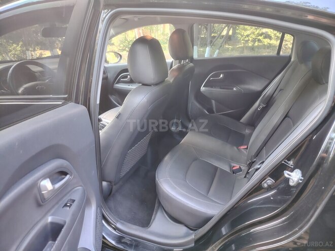 Kia Rio-14