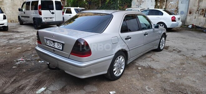 Mercedes C 220-7