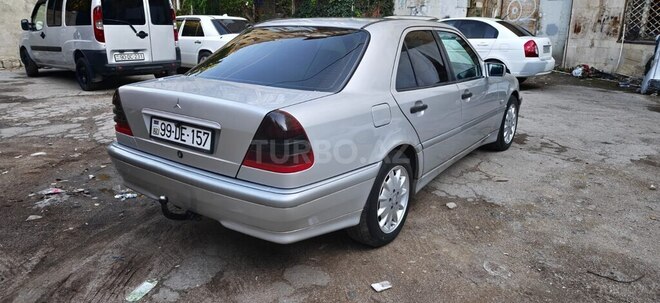 Mercedes C 220-4