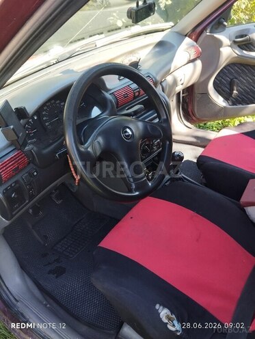 Opel Astra-3