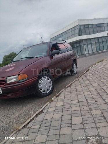 Opel Astra-2