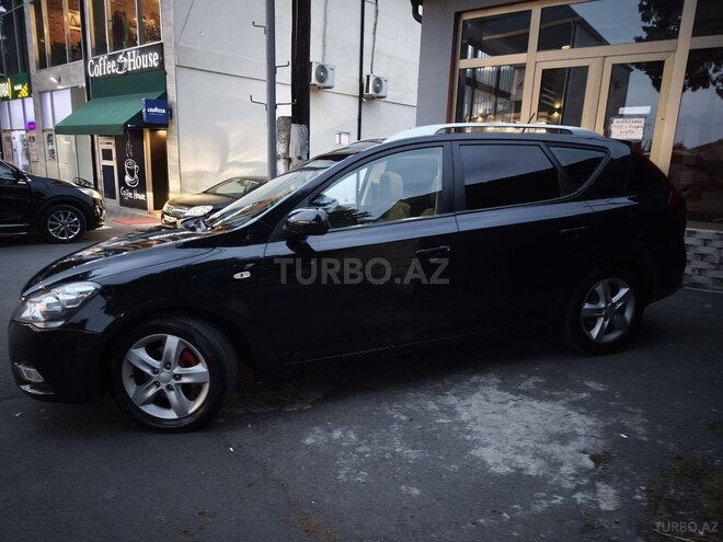 Kia Ceed SW-2
