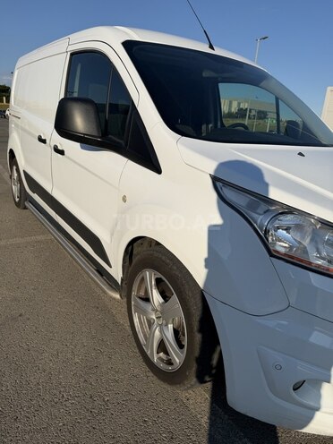 Ford Transit Connect-12