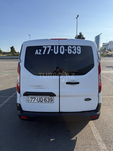 Ford Transit Connect-4
