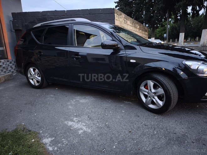 Kia Ceed SW-3