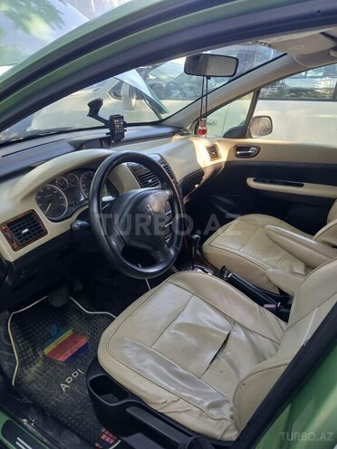 Peugeot 307-5