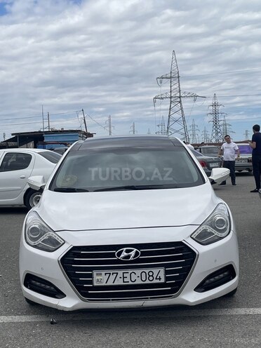 Hyundai i40-9