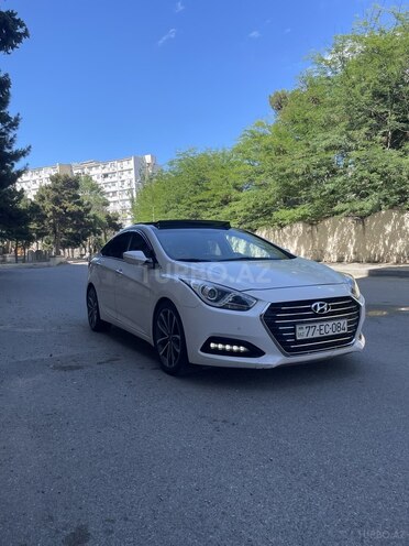 Hyundai i40-8