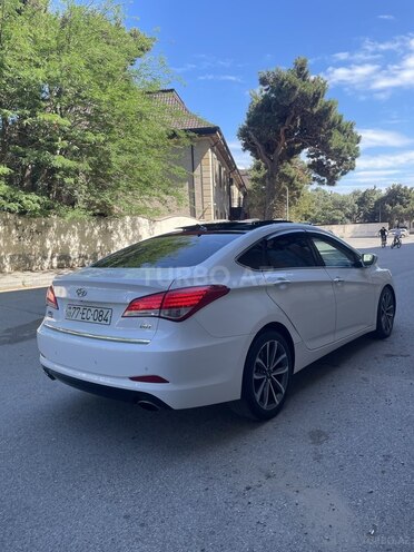 Hyundai i40-5