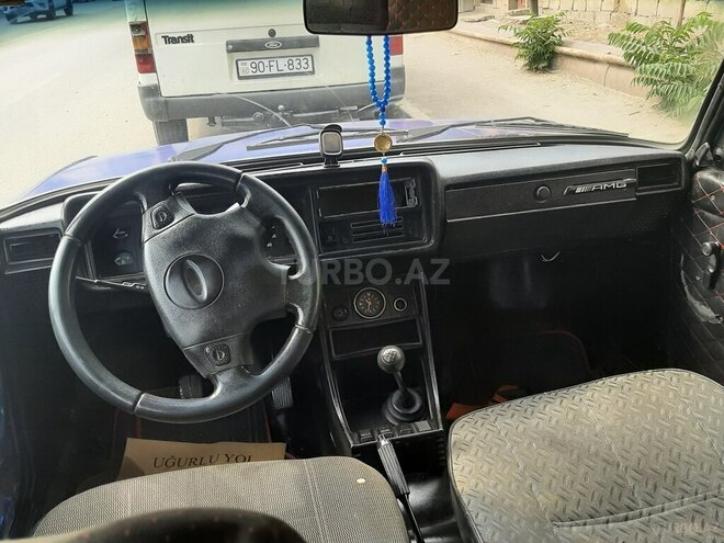 LADA (VAZ) 2104-5