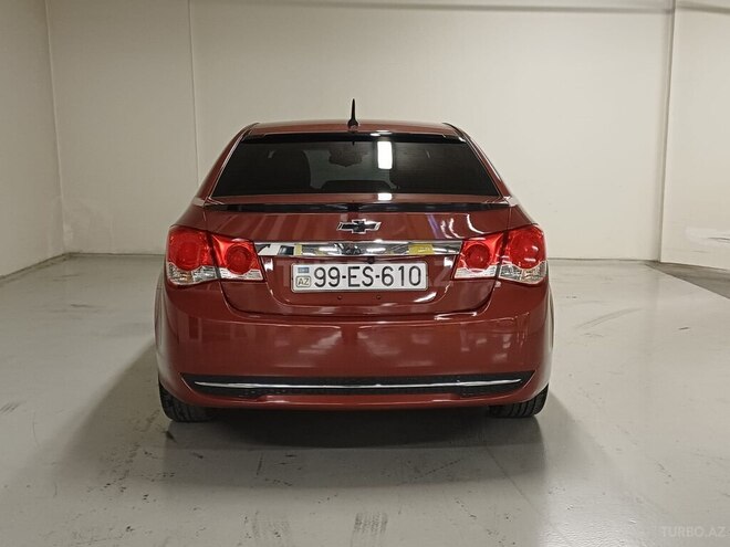 Chevrolet Cruze-4