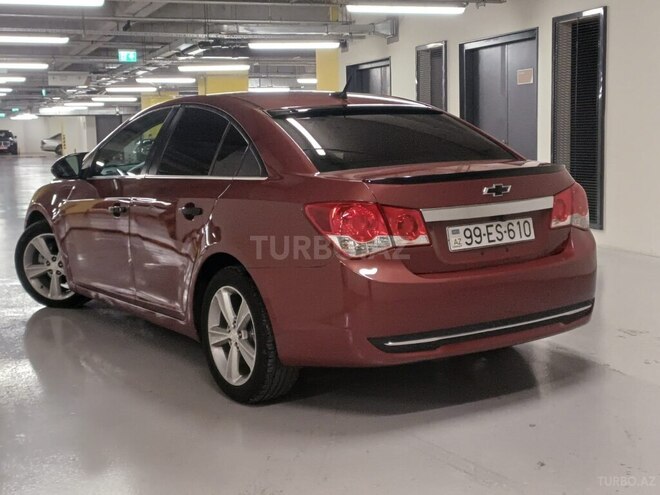 Chevrolet Cruze-9