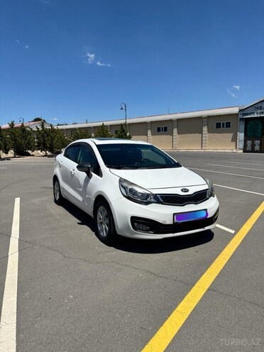 Kia Rio-5