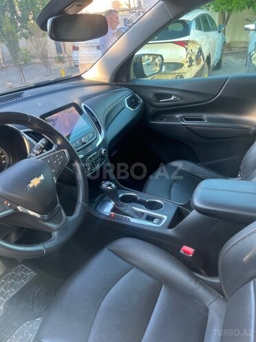 Chevrolet Equinox-8
