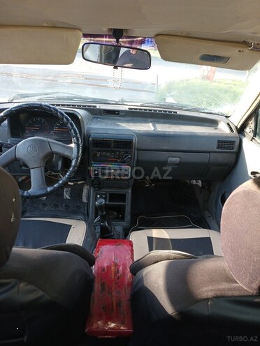 Kia Pride-8