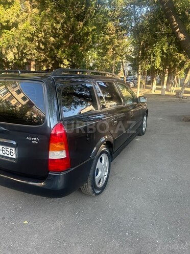 Opel Astra-6