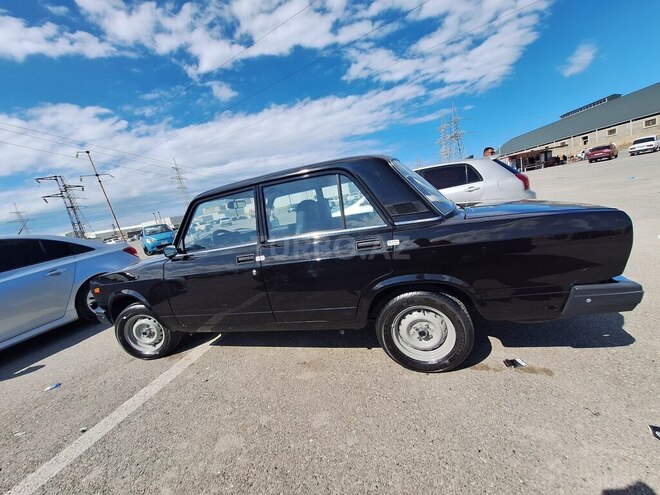 LADA (VAZ) 2107-4