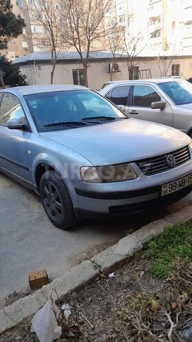 Volkswagen Passat-5