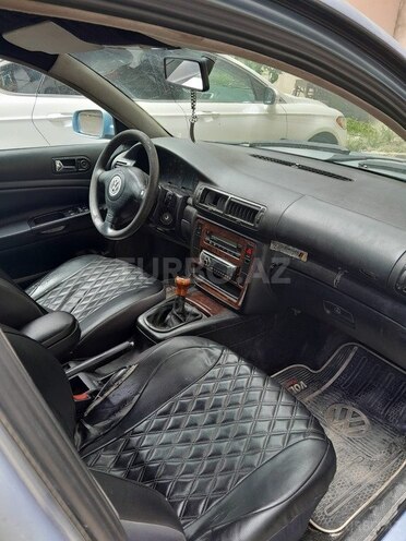 Volkswagen Passat-3
