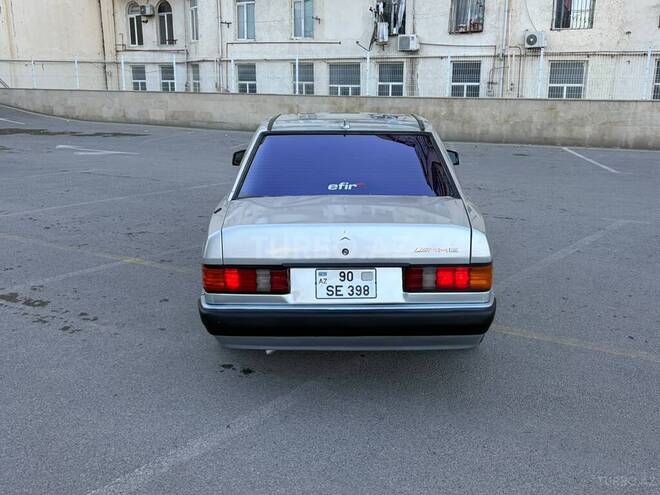 Mercedes 190-7