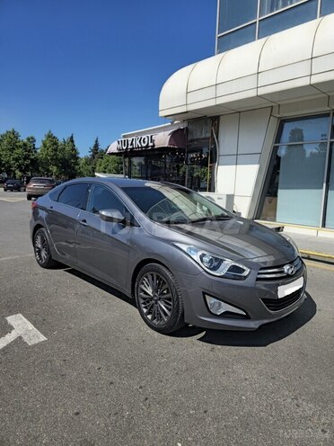 Hyundai i40-2