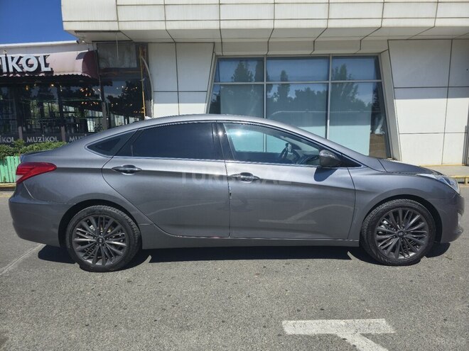 Hyundai i40-5