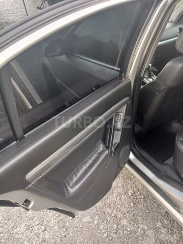 Opel Vectra-7