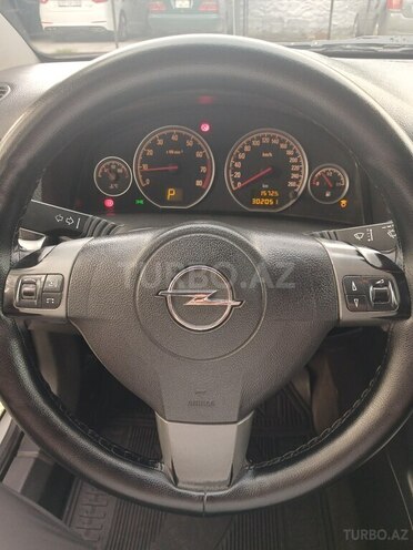 Opel Vectra-8
