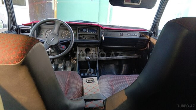 LADA (VAZ) 2107-4