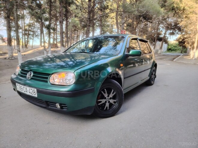 Volkswagen Golf-4